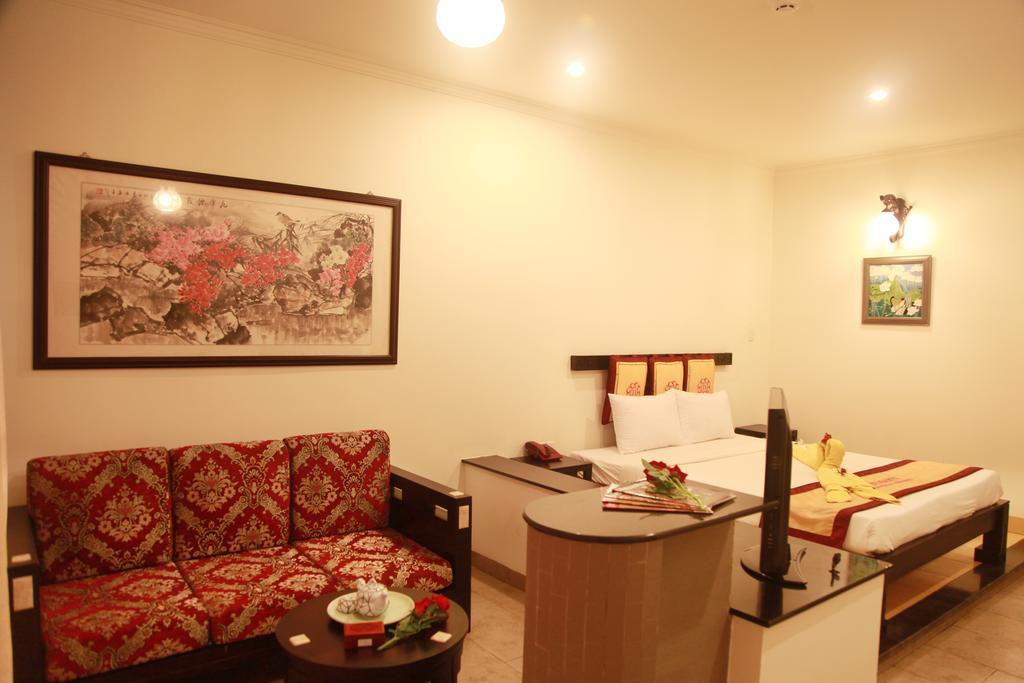 Dynasty Mui Ne Beach Resort Phan Thiet Exterior photo
